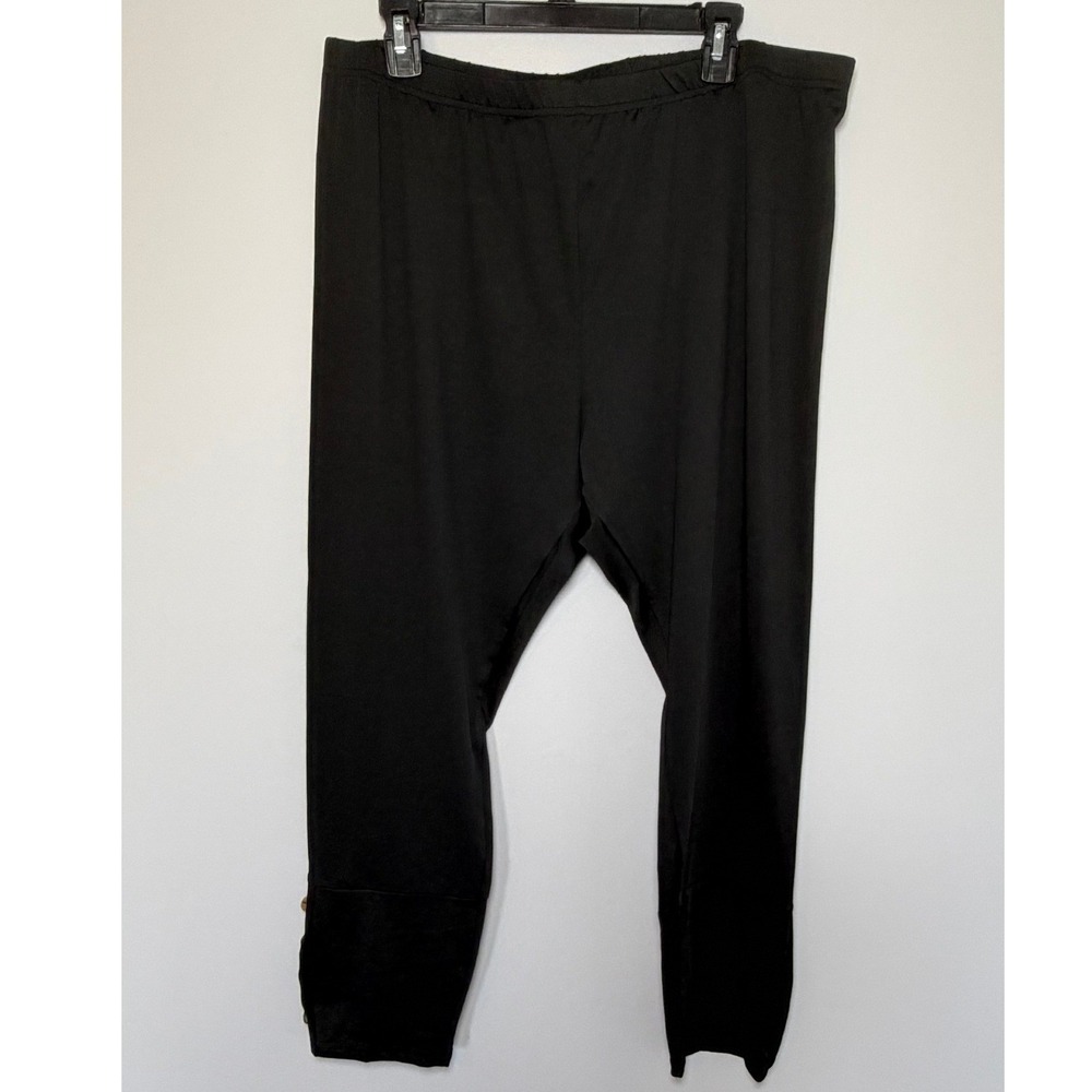 Women's 3XL Black Leggings Plus Size Elastic Waist Wooden Button Ankle Detail